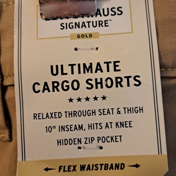 Levi Strauss Signature Men's Ultimate Cargo Shorts American Khaki (Size 46) - Picture 4 of 5
